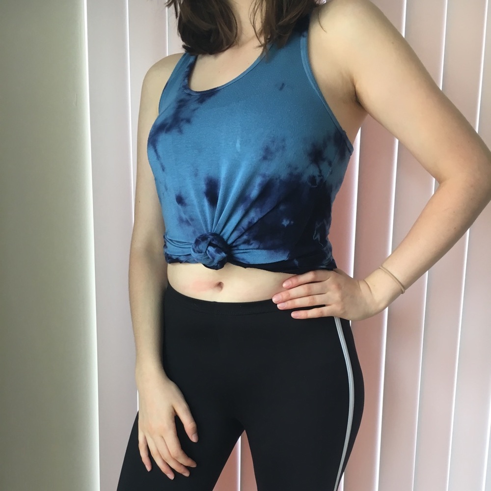 Stretchy Blue Tie Dye Tank Top